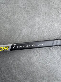 ✅BAUER SUPREME 2S TEAM INT RIGHT/PRAVACKA__flex 65 p92 - 9