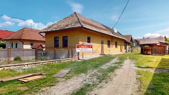 (2.320 m²) DOM S VEĽKÝM SLNEČNÝM POZEMKOM - 9