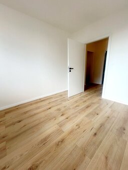 REZERVOVANÝ- Exkluzívne- zrekonštruovaný 3 izb. byt s výnimo - 9