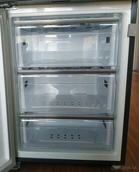 🚨 No Frost 🚨 Chladnička s mrazničkou Samsung 357 l - 9