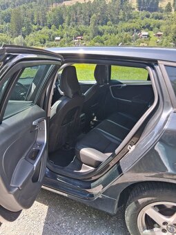 Volvo V60 - 9