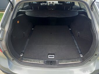 Toyota Avensis combi, 2.0 D4D, 93kW - 9