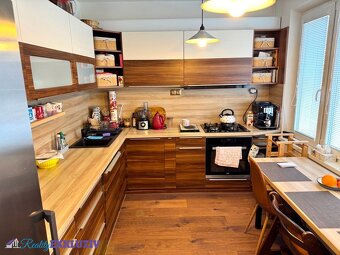 Na predaj 4 izbový byt Lučenec s balkónom - 9