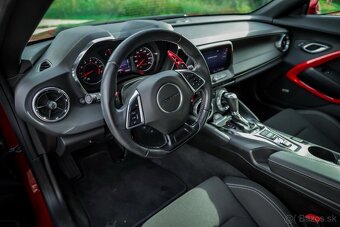 Chevrolet Camaro 6.2 RS V8 A/T,USA Pôvod,20tis.km,2022 - 9