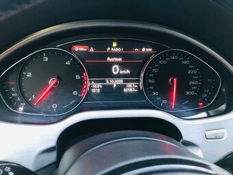 AUDI A8 - 9