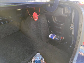 Renault Thalia 1.4 benzín 55kw 12/2001 - 9