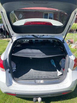 Hyundai i40 1,7 Crdi 85kw - 9