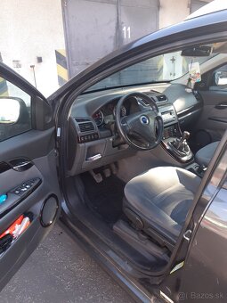 Predám Fiat Croma 110kw - 9
