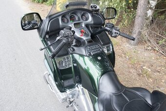 HONDA GL1800 - 9