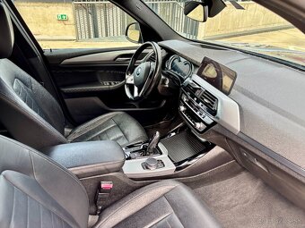 BMW X3 xDrive, 20i AT 135kW184HP - 9