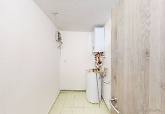 CENTRUM veľký 2 izb.byt 60 m2 + parkovacie miesto - 9