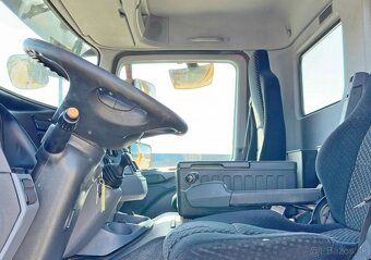 Mercedes-Benz Actros 3241-8x4–SklápěčValník+HR-HIAB 322 EP-4 - 9