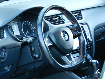 Škoda Octavia III Combi 2.0 TDI RS DSG - 9