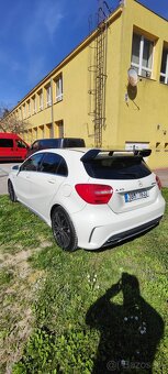 Mercedes- Benz A 45 AMG 4 MATIC - 9