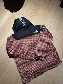 Supreme x The North Face Studded Jacket - 9