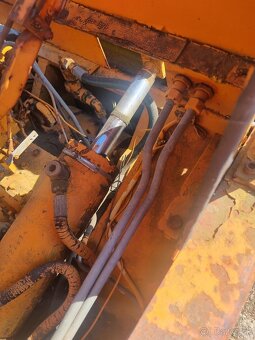 Vysokozdvižný vozík Yale - 9