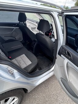 Škoda Octavia 1.6 TDi kombi manual klíma rok 2010 - 9