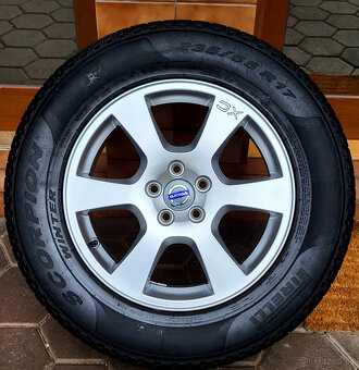 alu R17 5x108, senzory, zimné pneu 235/65, orig. Volvo XC60 - 9
