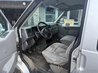 Volkswagen Transporter 2.5l 75kw - 9