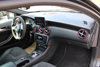 Mercedes-Benz A trieda 45 AMG 4matic - 9