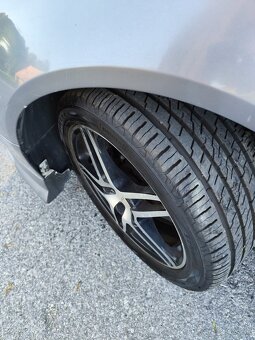 Volkswagen Passat 2.0tdi B6 - 9