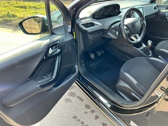 Peugeot 208 1.2 PureTech Style - 9