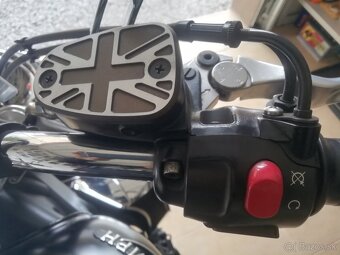 Predám Triumph Rocket III - 9