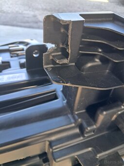 Ľavý predný svetlomet Kia ev9 - 9