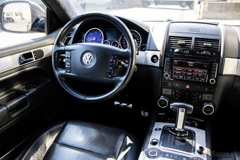 Volkswagen Touareg R50 5,0TDI V10 - 9