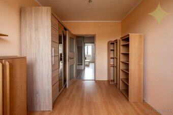 Na predaj, 3 izbový byt, sídl. Drieňová, Banská Štiavnica - 9