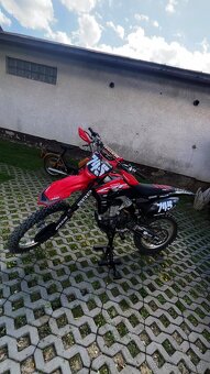 Honda CRF 450 - 9