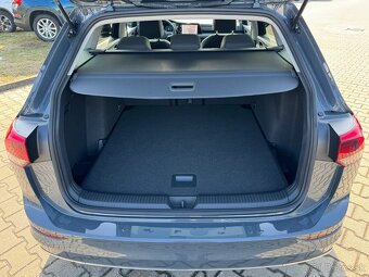 VW Golf 2.0TSI Style 4Motion - 9