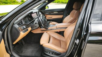 Bmw F01 730D ,R21 360° kamery , masážne ventilované sedačky - 9