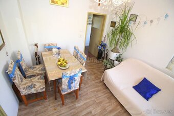 PREDAJ 4 izb DOM s garážou a poz. 992m2 obec Krásno - 9