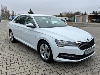 Škoda Superb 2.0 TDI SCR Ambition 4x4 DSG - 9