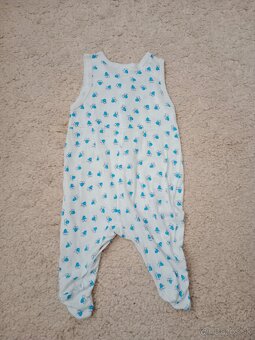 Balíček oblečenia a potrieb pre bábätko - 9