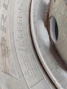 295/80 R22,5 DEBICA DRD2 / KOMPLET SADA NA DISKOCH - 9