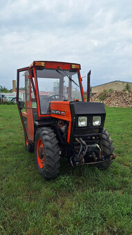 malotraktor MT8-150 s kabinou - 9