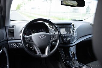 Hyundai i40 CW 1.7 CRDi A/T Premium / AJ NA SPLÁTKY / - 9