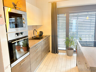 Skvelá ponuka 4i RD v súkromnej rezidencii - 9