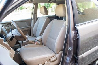 Kia Sportage 2.0 CRDi VGT 4WD - 9