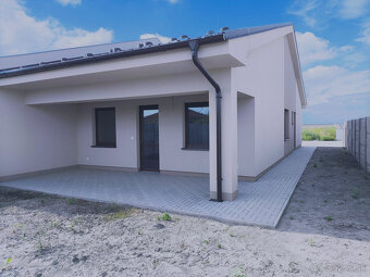 Treba len prísť a bývať - 4izbový rodinný dom (dvojdom) v ob - 9