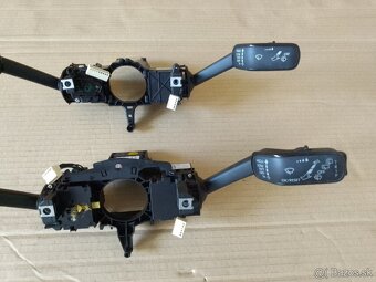 páčky volantu, slimák Octavia 3 a iné - 9