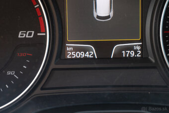 Seat Leon FR 2.0TDI 110kw Nová STK - 9