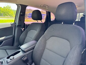 Mercedes-Benz B trieda 160 d - 9