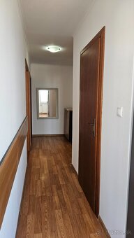 2i zariadený byt s balkónom, centrum Prievidza - 9