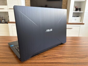 Notebook ASUS ROG Gaming FX503VD - 9