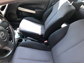 Mazda 2 -128 000km - 9