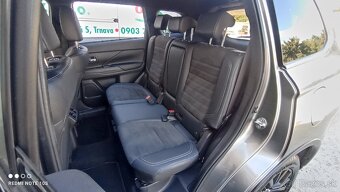 MITSUBISHI OUTLANDER  2,0  MIVEC 4WD CVT SPIRIT - 9