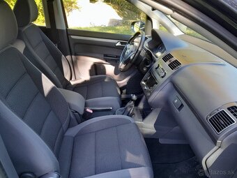 Volkswagen touran - 9